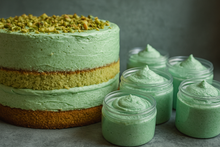 Load image into Gallery viewer, Pistachio Cream Shower Frosting
